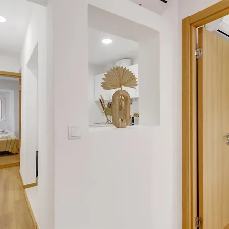 2br Renovated Heart Of Santos W/ Ac | By Airnest