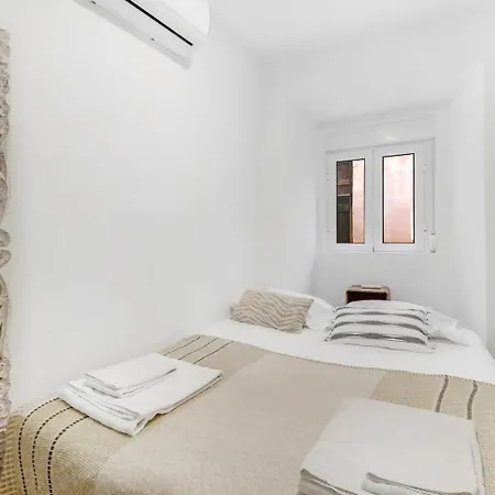 2br Renovated Heart Of Santos W/ Ac | By Airnest 公寓