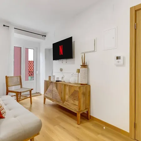 2br Renovated Heart Of Santos W/ Ac | By Airnest 公寓 Lisboa